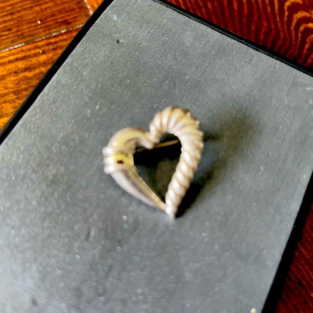 David Yurman 14 K with Sterling pin with all insignia’s. Pre owned.So pretty!